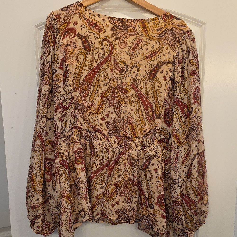 Paisley V-Neck Peplum Blouse - Cream - Picture 2 of 3